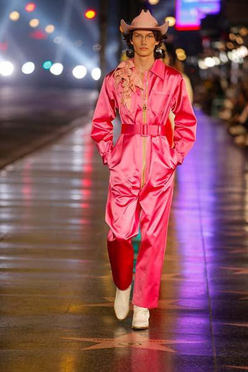 La combinaison homme, tout savoir sur la tendance 2022 - La Totale